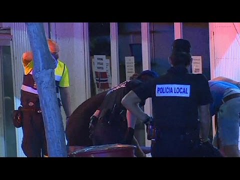 شاهد تعاون أمني بين لندن ومدريد لوضع حد لتجاوزات السياح البريطانيين