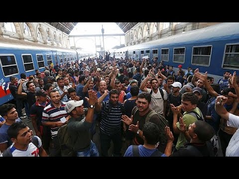 وصول 3650 لاجئًا ومهاجرًا من المجر إلى ألمانيا