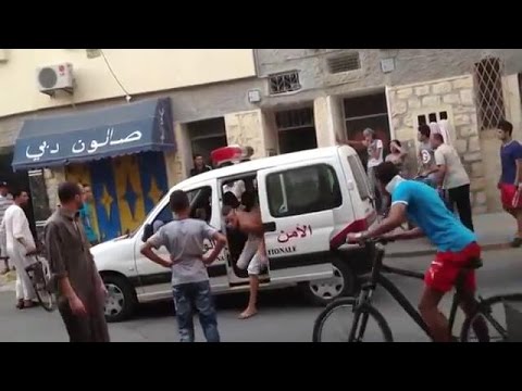 شاهد لحظة هروب مشرمل من سيارة الشرطة في المغرب
