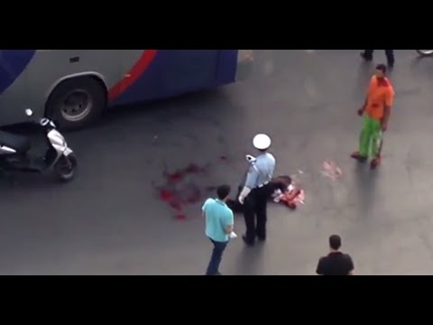 شاهد حادث مؤسف يودي بحياة شخص في مراكش