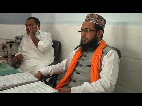 شاهد 1000 إمام هندي يعتبرون تنظيم داعش غير إسلامي