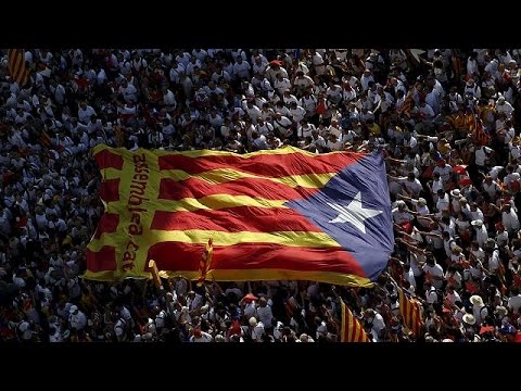 أكثر من مليون كاتالونيا يرفعون راية الاستقلال في يومها الوطني
