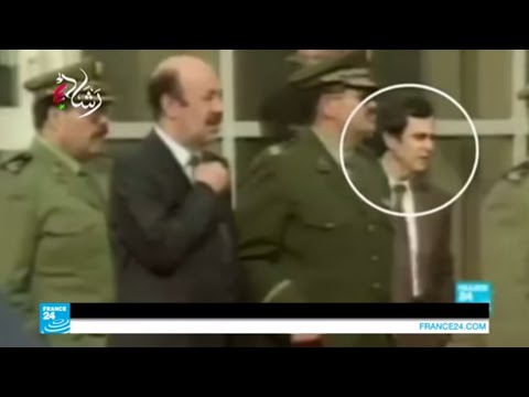 شاهد بوتفليقة يقيل مدير الاستخبارات الجنرال توفيق