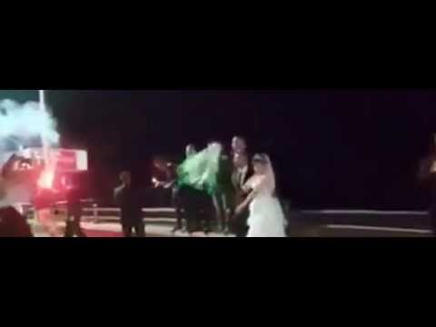 شاهد مراسم غريبة لحفل زفاف مغربي على الطريقة الرجوية