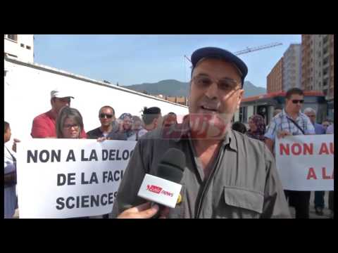 شاهد احتجاجات أساتذة العلوم الدقيقة في جامعة بجاية