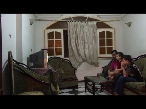 صعوبة العيش في مصر تدفع اللاجئين السوريين إلى الرحيل