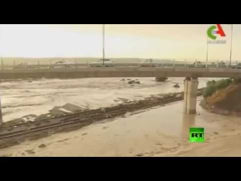 شاهد انتشال 12 جثة جرفتها مياه وادي أمسل