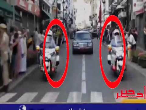 شاهد احتراف بوليس الدراجات النارية في توجيه سيارة محمد السادس