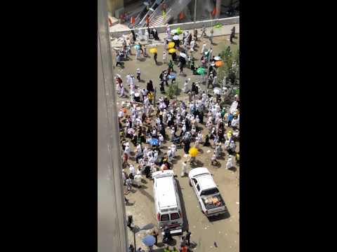 شاهد حادث منى المؤسف وملابساته وأسباب وقوعه