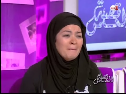 شاهد فتاة تتعرض لتعذيب شديد على يد زوجة أبيها