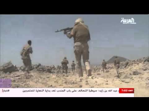 شاهد وصول تعزيزات عسكرية كبيرة إلى تعز