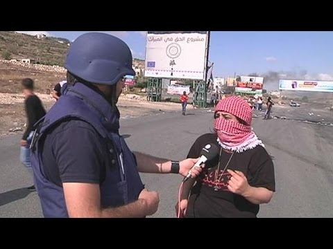 إصابة 3 فلسطينيين بالرصاص الحي في مواجهات قرب حاجز الحوارة