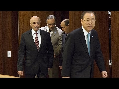 ليون يقترح حكومة وحدة وطنية في ليبيا