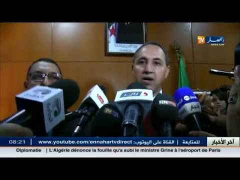شاهد وزير الثقافة يشرف على افتتاح مهرجان الفيلم الأمازيغي