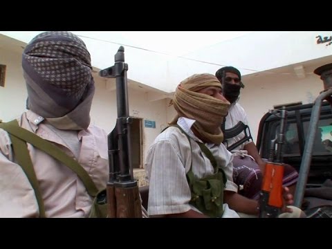 القاعدة تراجع علاقتها مع إيران