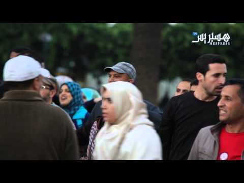 شاهد عشرات المعطلون يتظاهرون أمام الأمن في الرباط