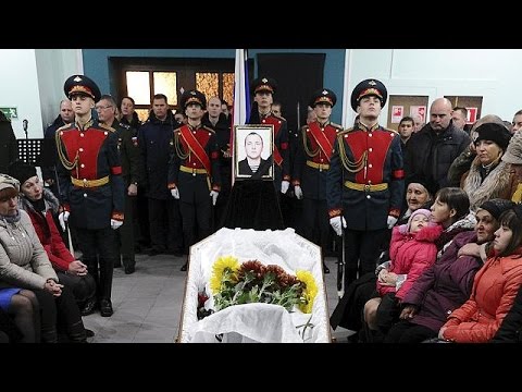 فيديو روسيا تشيِّع الجندي القتيل آلكسندر بُوزِينِيتْشْ