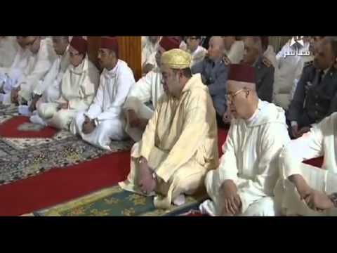 شاهد لحظة تلقي الملك محمد السادس خبر حادثة طانطان