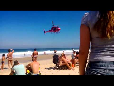 بالفيديو الطائرات الهليكوبتر أحدث وسيلة إنقاذ من الغرق