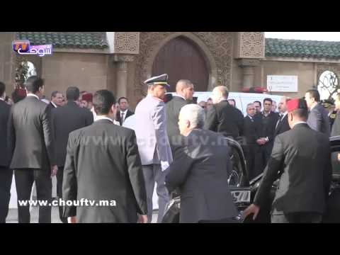 بالفيديو وصول الأمير مولاي رشيد وولي العهد المغربي إلى مقبرة الشهداء