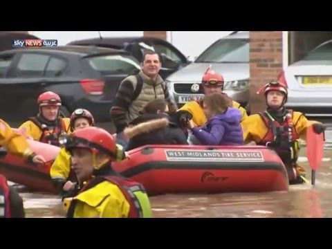 شاهد ديد عاصفة جديدة تضرب بريطانيا خلال 48 ساعة