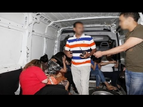 تعرف على أهم عناوين الصحف المغربية