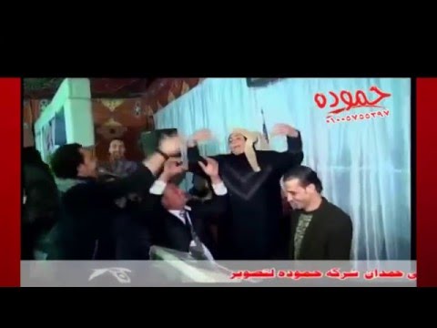 بالفيديو أم العريس تشعل فرح ابنها