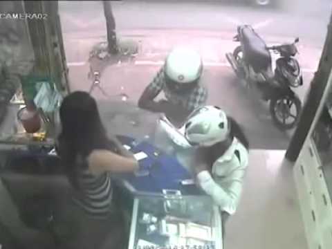 بالفيديو أحدث طرق السرقة في المغرب