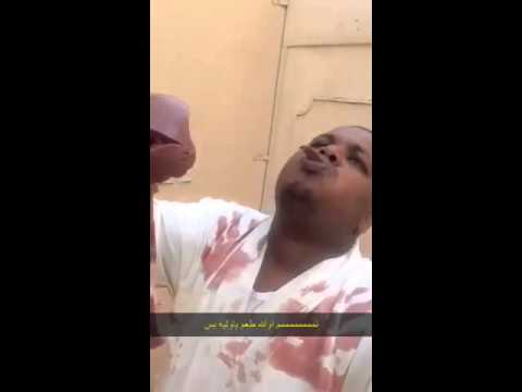 بالفيديو شاب يأكل كبدة نيئة يثير اشمئزاز مواقع التواصل