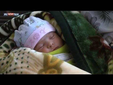 شاهد  مخيم الزعتري بالأردن يحتفل بالمولود 5000