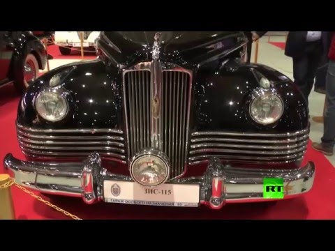 سيارات قياصرة وزعماء ورؤساء في موسكو