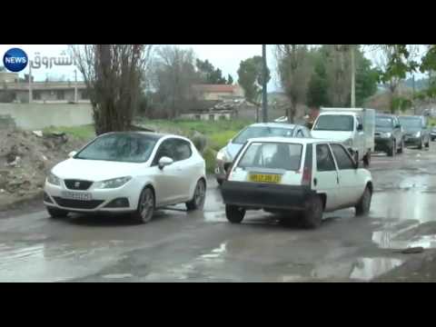 اهتراع الطرقات يؤرق سكان مدينة الخروب