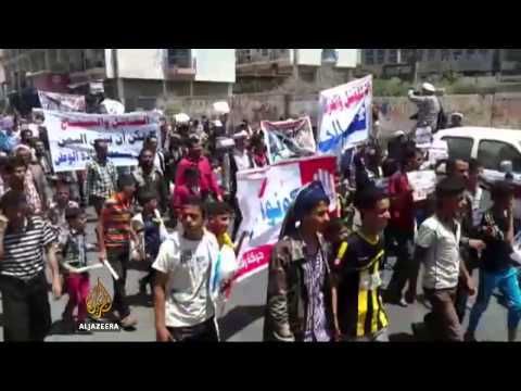 heavy fighting around aden