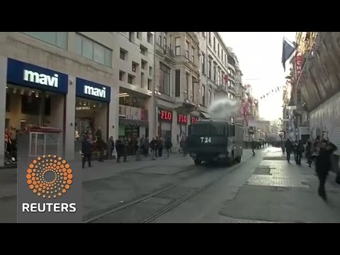 turkish police fire tear gas