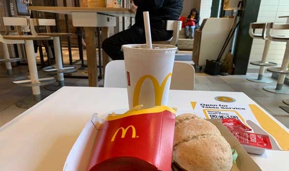 دراسة تكشف أن الطعام الجاهز يزيد الالتهابات ويهدد صحة القلب