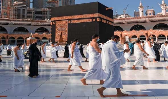 دعاء زيارة بيت الله الحرام وأجمل الأدعية لمن يتمنى الحج والعمرة وقبول الطاعات