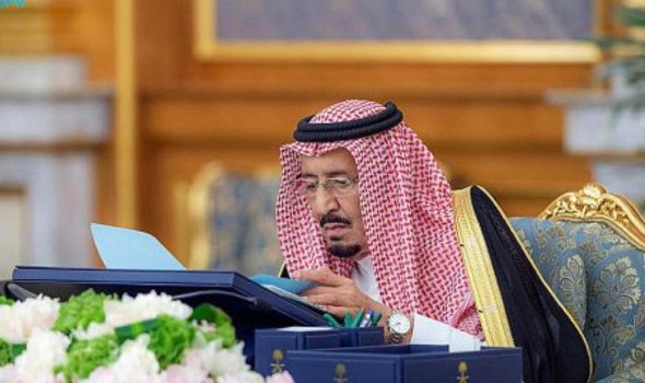 محمد بن زايد يبعث رسالة خطية إلى الملك سلمان بشأن العلاقات الثنائية