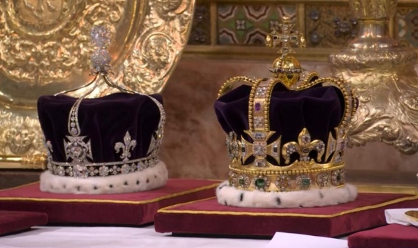 الملك تشارلز الثالث يتوَّج رسميًا ملكًا لبريطانيا عقب أداء القسم