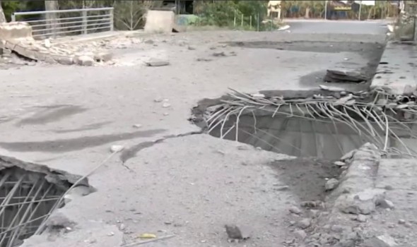 7 قتلى و33 جريحاً في غارتين إسرائيليتين على بلدة الغازية وتدمير آخر جسر يربط جنوب لبنان ببقية البلاد