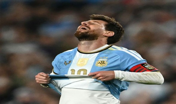 الصورة الرئيسية لمقال: ميسي يودع منتخب الأرجنتين وسط احتفاء جماهيري كبير
